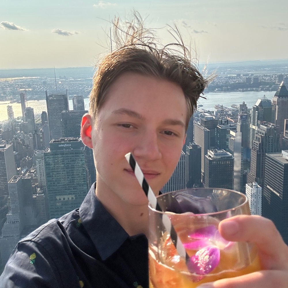 Meet your Posher, Thomas